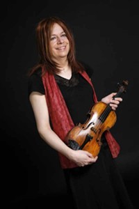 Diana-Studio-fiddle-small-L013